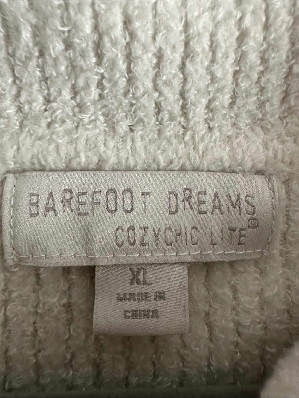 Barefoot Dreams • CozyChic Button Pullover in Heathered Stone/Cream - Picture 3 of 8